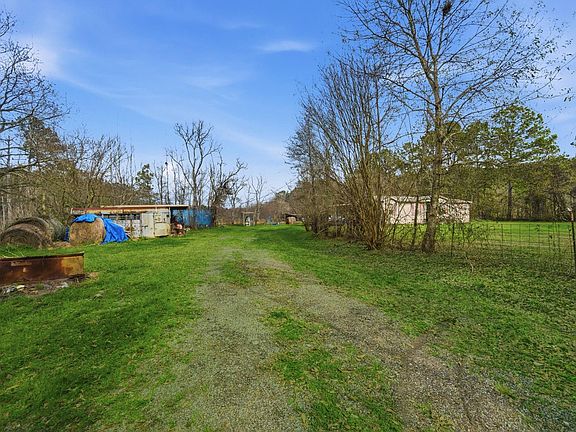 2nd image of 17988 Fm 787 Rd W