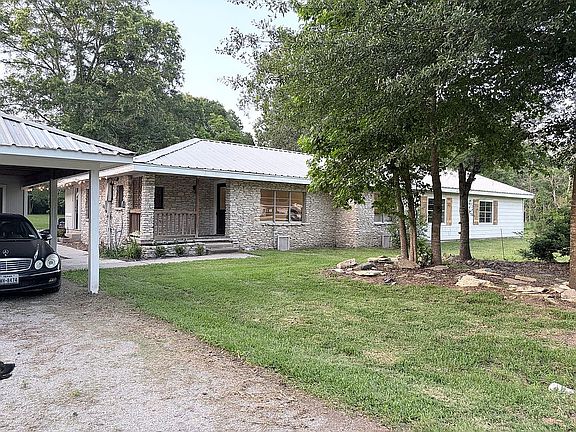 2nd image of 26941 E River Rd