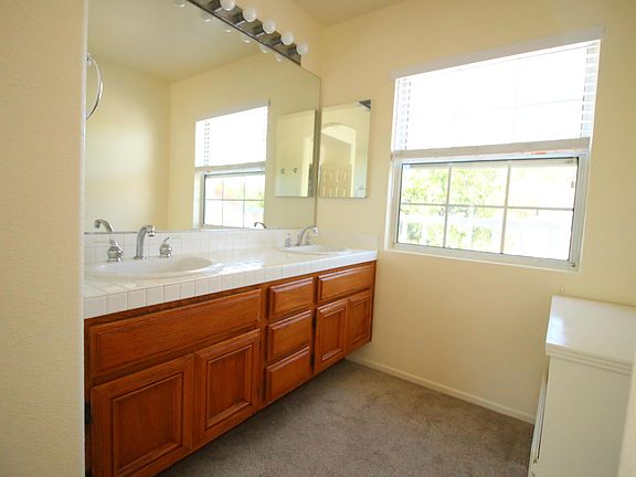 5th image of 11905 Meriden Ln