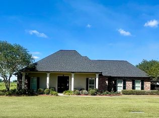 258 Superior Dr, Raceland, LA 70394