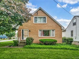 837 Mineral Springs Rd, West Seneca, NY 14224