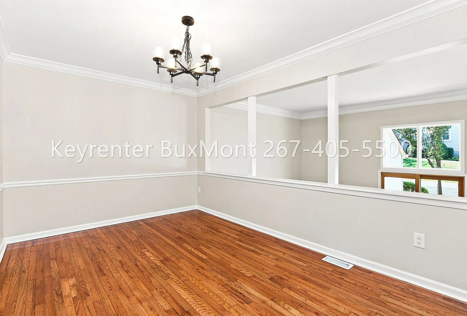 3BR/2.5BA Townhome with Finished Basement & Private Deck — Photo 2