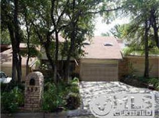 553 Franklin Dr, Arlington, TX 76011