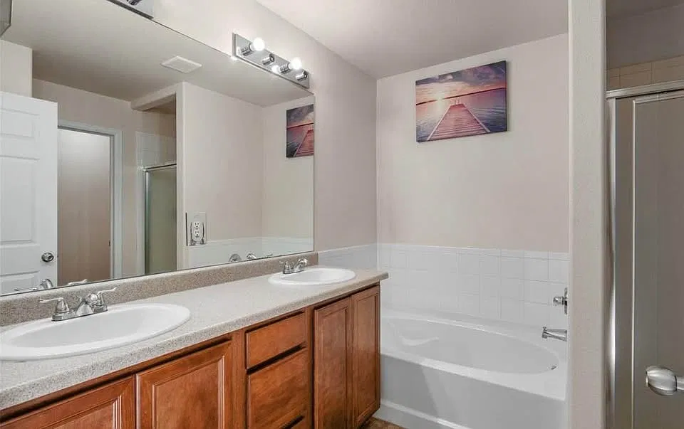 Henderson Property — Photo 2