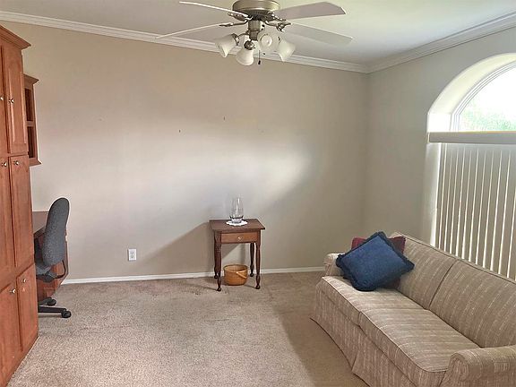 5th image of 19296 Potomac Cir #682
