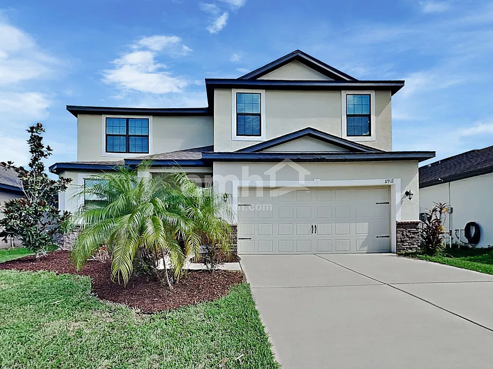 11912 Winterset Cove Dr