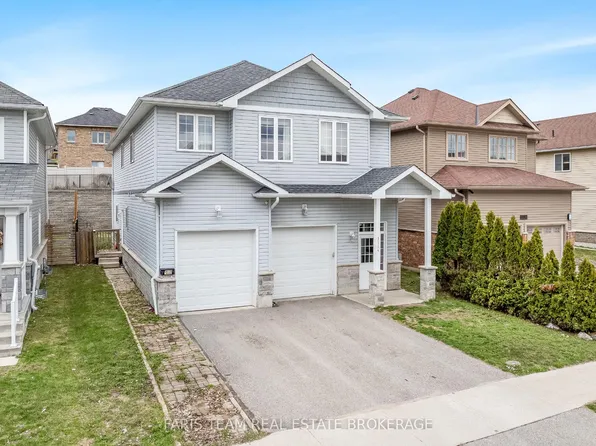 3114 Emperor Dr, Orillia, ON L3V 0G4