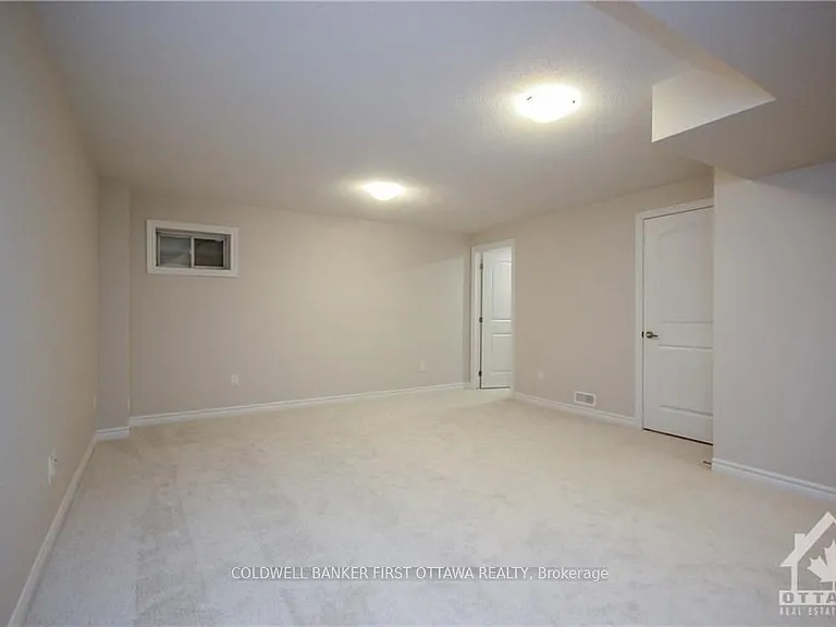 72 Focality Cres — Photo 7