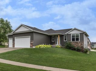 5169 Southwood Ln SW, Rochester, MN 55902