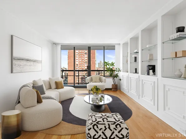 300 East 93rd Street image 1 of 22