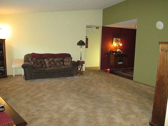5th image of 5112 Tamara Way