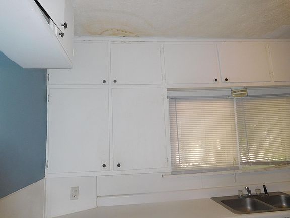 5th image of 755 S 23rd St