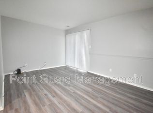 1525 Oxford Pl, Manhattan, KS 66502