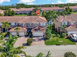 9762 Roundstone Cir, Fort Myers, FL 33967
