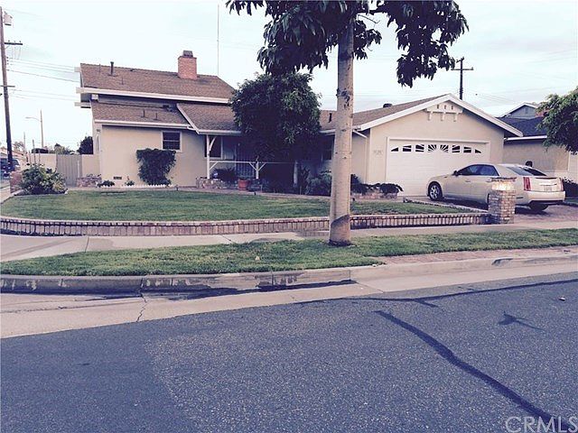 1st image of 8596 Phlox Dr