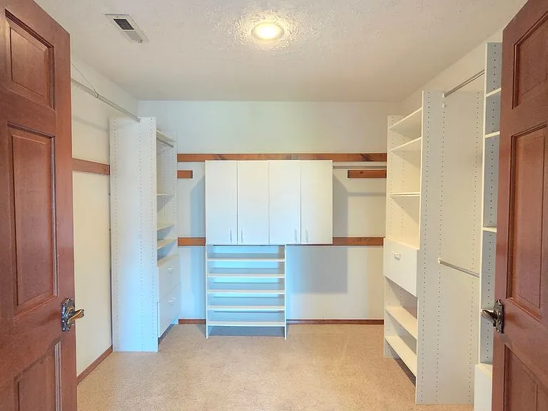 7706 E Woodview Dr — Photo 21