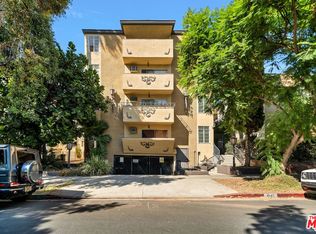 1045 N Harper Ave, Los Angeles, CA 90046