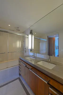 Rented by 212 Consulting Corp | media 6