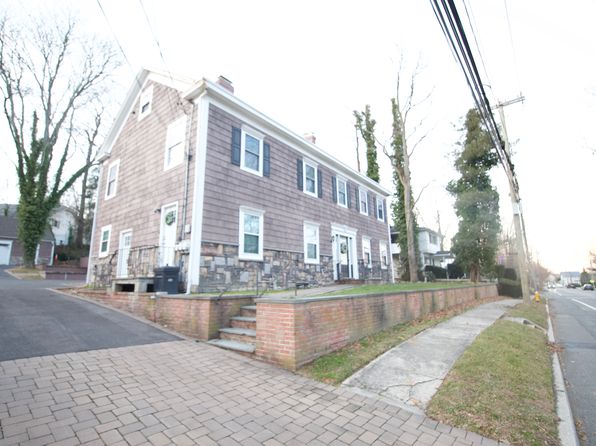 (undisclosed Address)