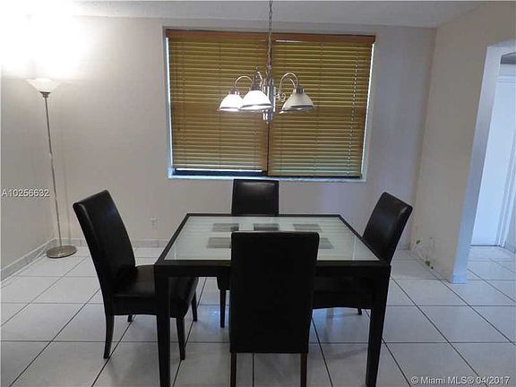 4th image of 20381 NE 30th Ave #3187