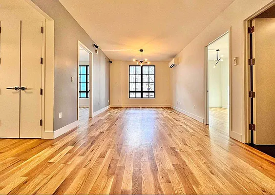 Rented by Real Street Inc | media 8