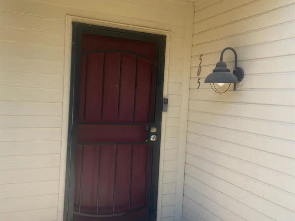 2401 Eilers Ln, Lodi, CA 95242