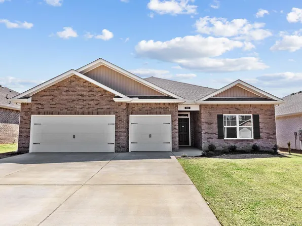 335 Sandy Oak Dr, Harvest, AL 35749