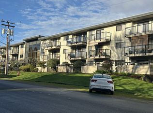 601 S 220th St #1, Seattle, WA 98198