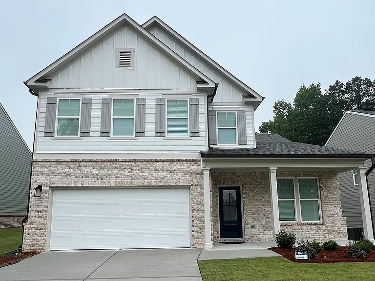 46 Hickory Grove Ave — Photo 4