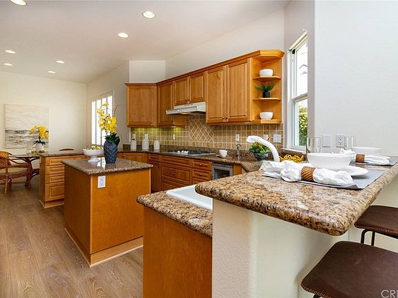 5th image of 2824 Diamond Dr