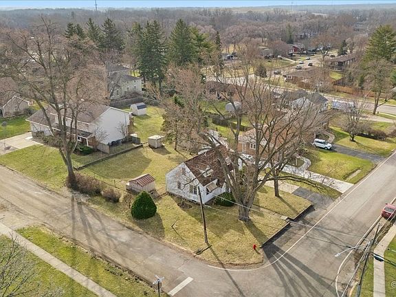 2nd image of 3 S South Elgin Blvd