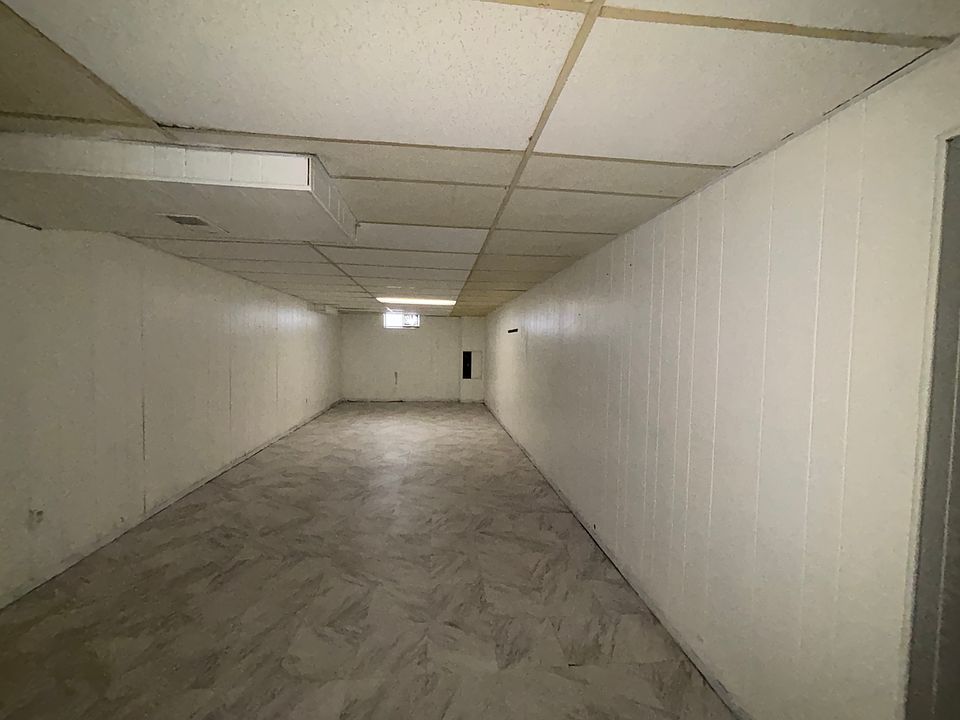 1st image of 8501 Elmore Ave