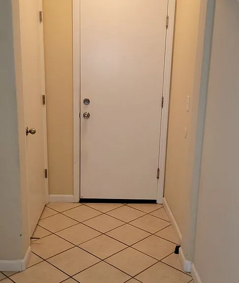 4122 Beechcraft Way — Photo 3