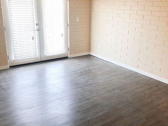 2nd image of 435 E 18th St APT 20