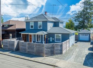662 S 11th St, Coos Bay, OR 97420