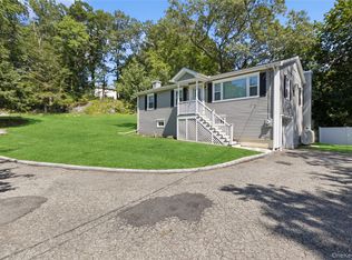 14 Garfield Dr, Patterson, NY 12563