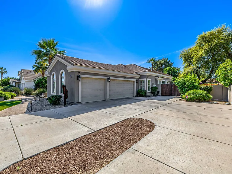 4477 E Stanford Ave — Photo 4