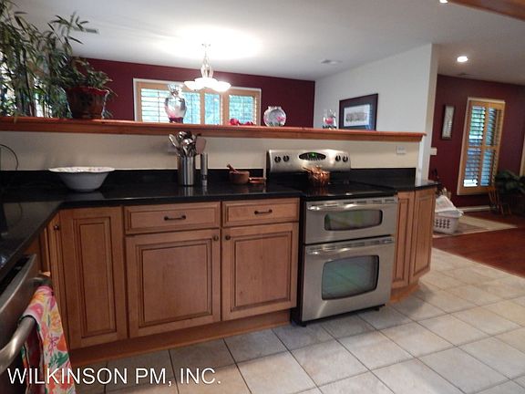 4th image of 4006 Elmwood Dr