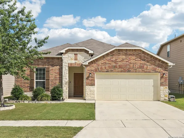 8715 Buggy Ln, Converse, TX 78109
