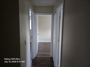 950 Halesworth Dr, Cincinnati, OH 45240