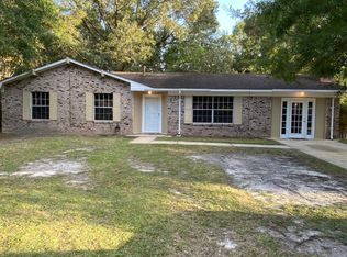 2712 Conner Dr, Ocean Springs, MS 39564