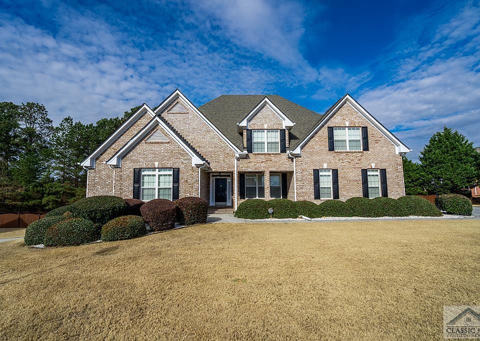 1st image of 409 Sara Ct