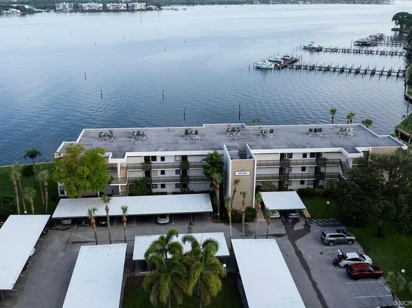 1950 SW Palm City Rd APT 14302, Stuart, FL 34994