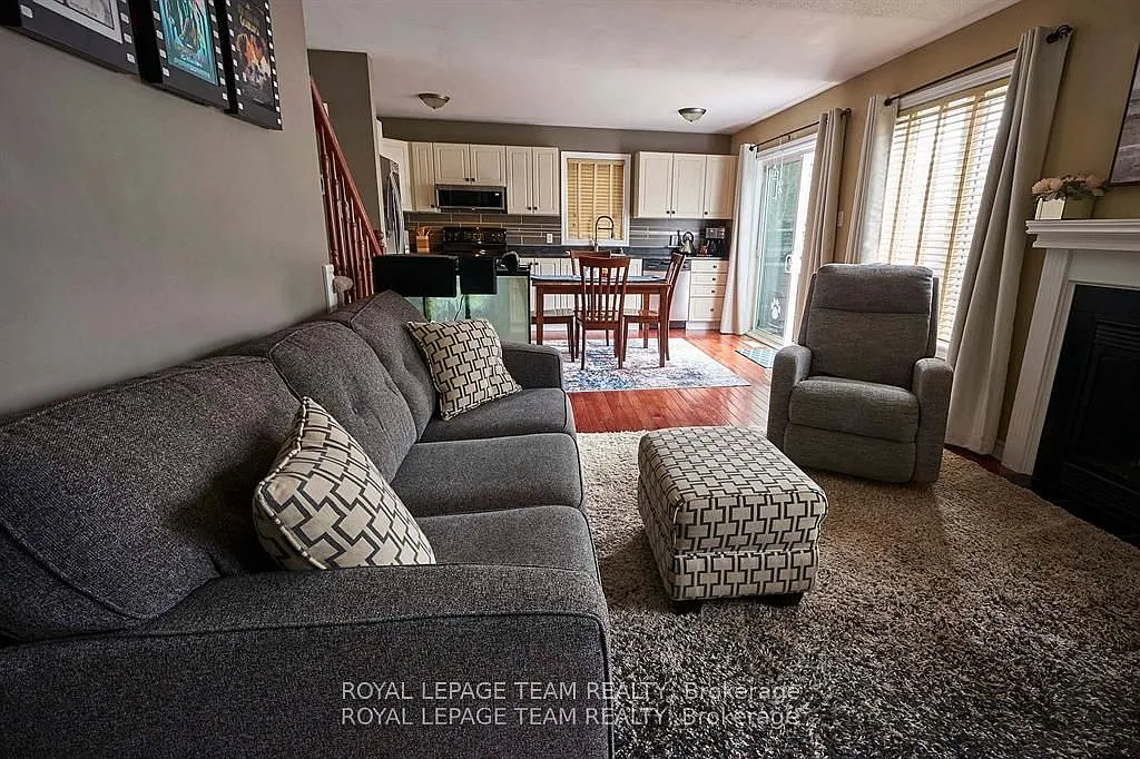 3 bed, $2,950 — Photo 4