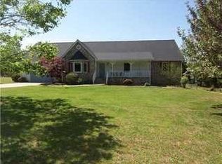 234 S Cook St, Liberty, NC 27298