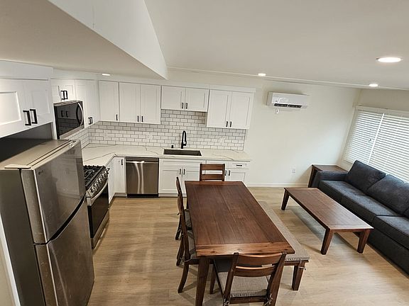 4th image of 3847 Flower Dr #3851