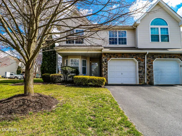 38 San Anita Drive, Tinton Falls, NJ 07753