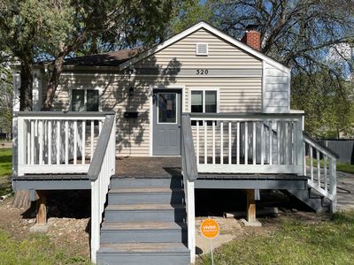 320 7th St NW, Minot, ND, 58701