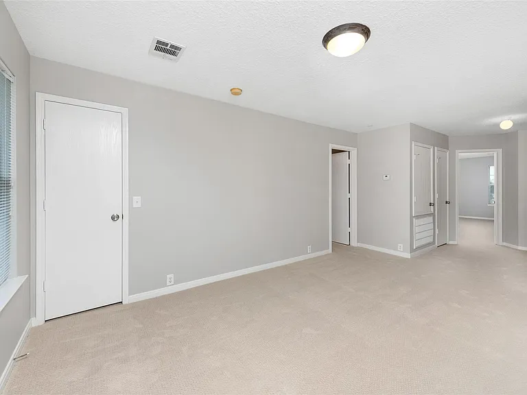 13515 Naples Bridge Rd — Photo 19