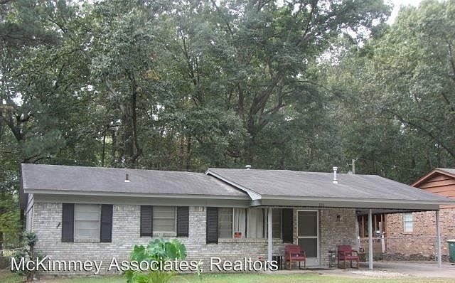 1st image of 7211 Skylark Dr
